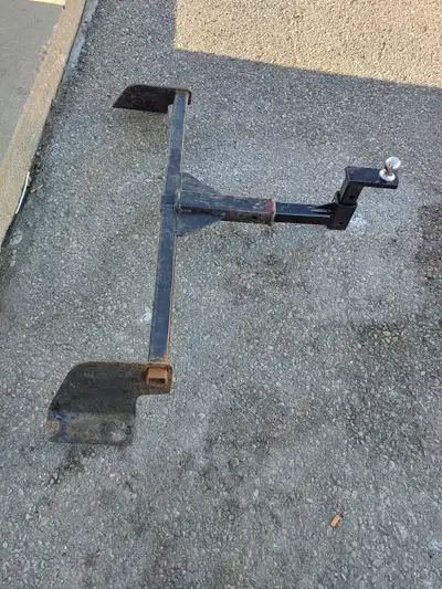 adjustable tow hitch and other things, View more