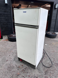 Le Propane | Achetez ou vendez des réfrigérateurs dans Québec | Petites  annonces de Kijiji