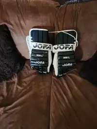 Hockey gloves 