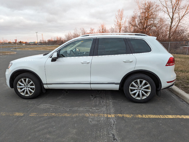 VW Touareg 2014 for sale in Cars & Trucks in Kitchener / Waterloo