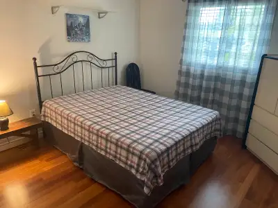 spacious clean furnished room