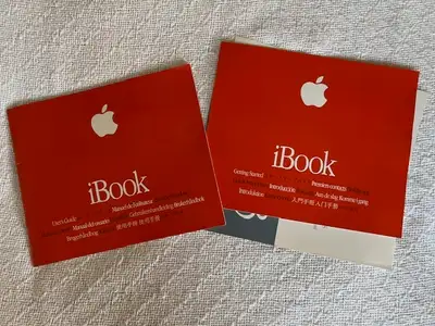 Original Apple iBook Clamshell User's Guide & Getting Started book from 2000.