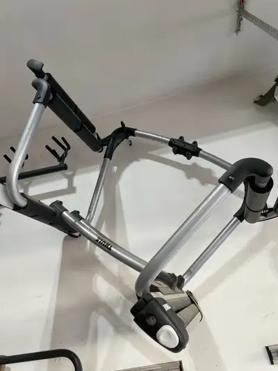 Ski and board rack that is compatible with a Jeep wrangler bike rack from Thule. $50 or best offer.