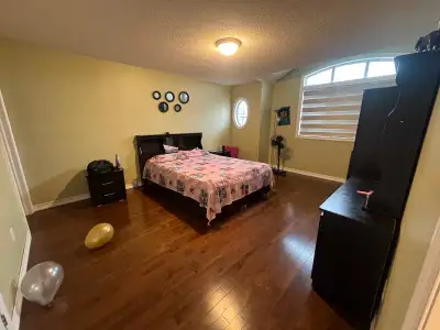 room available for girls