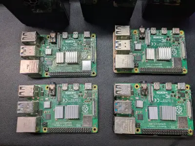 I'm selling 4 x Raspberry Pi 4 ( including 3 plastic enclosures) in excellent condition. Specificati...