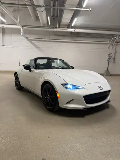 Mazda MX-5 (Miata) with the 6 speed manual transmission. The car is in perfect condition 10/10, alwa...