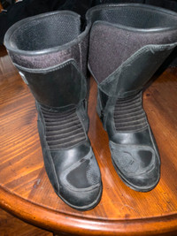 Motorcycle boot/botte de moto