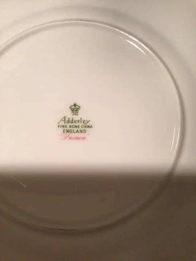 Adderley Plate in Arts & Collectibles in Calgary - Image 3