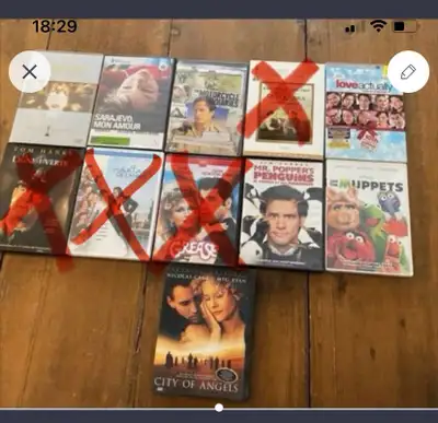 Lot de  6 DVD, View more