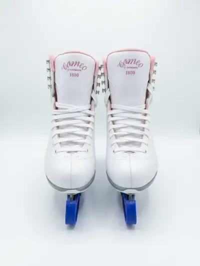 Cameo by Jackson 1800 Figure Skates (Size 7) - Includes Gu, View more