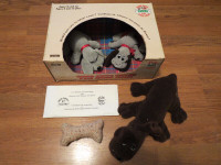 Pound Puppies Lot of 3 With Box and Bone Yuppies Vintage