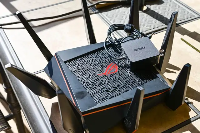 Asus ROG Rapture AC-5300 Tri-band Wireless Gaming Router in Networking in Cambridge - Image 2