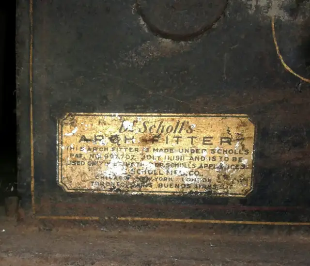 Dr. Scholl's Arch Fitter, antique shoe tool. in Arts & Collectibles in London - Image 3