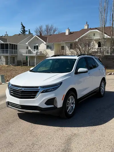 Hi! I’m selling my 2022 Chevrolet Equinox LT AWD. It’s been a really solid SUV, no issues at all, an...