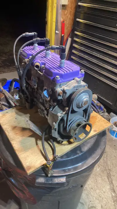 Lots of parts from 90-2006 Polaris from fan cooled xlt s complete motors from 400cc to 900cc message...