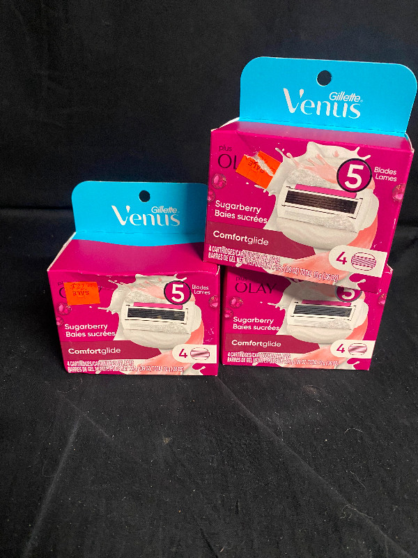 New Packages of Gillette Venus Sugarberry 4 Packs in Health & Special Needs in Moncton