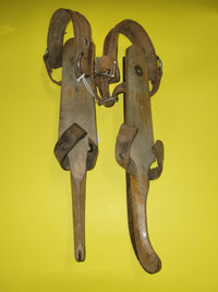 Antique dutch frieseschates wood skates