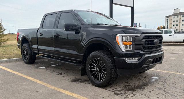 2022 Ford F150 XLT in Cars & Trucks in Grande Prairie
