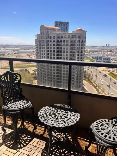 Condo Apartment for Rent $2275 in Vaughan