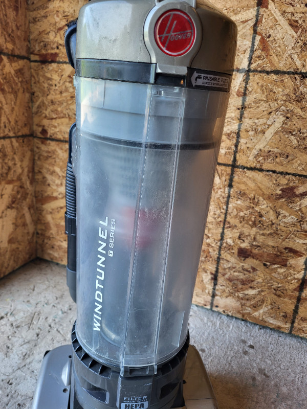 Hoover Vacuum in Vacuums in Brockville - Image 4