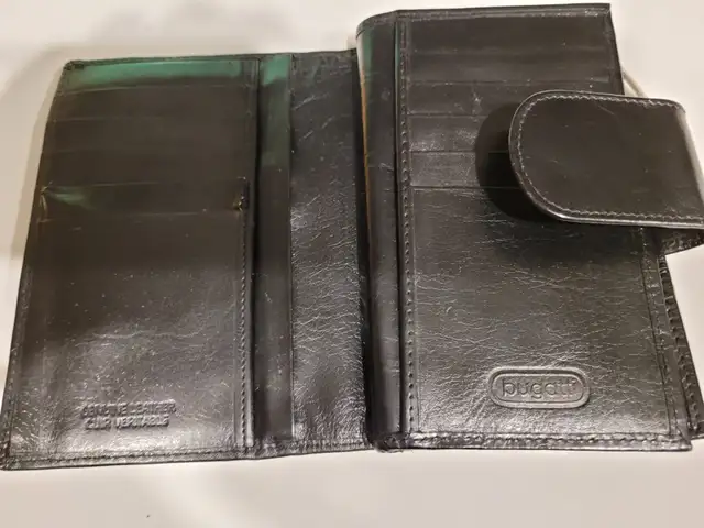 NEW LEATHER WALLET in Women's - Bags & Wallets in Calgary - Image 2