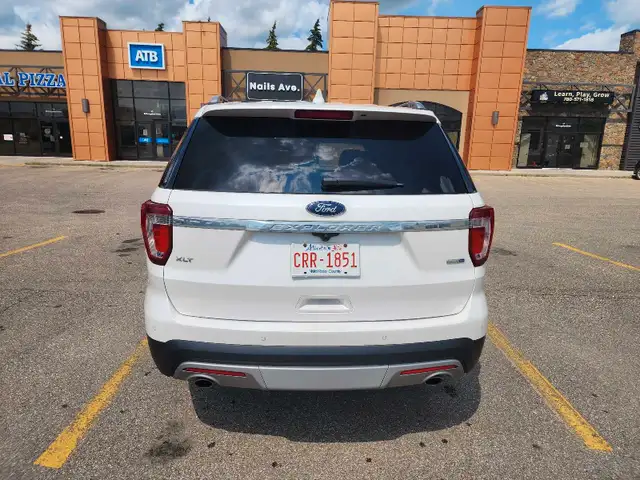 2016 Ford Explorer62863211051521123