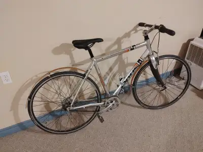 Opus Urban tuned up bicycle (20.5" aluminum frame), View more
