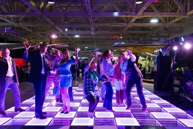 Top Dance 3-D LED Light Up Mirror Dance Floor Service558375960168386563