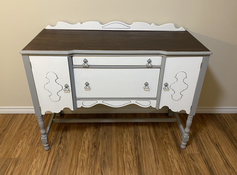 Antique Sideboard Buffet Hutches & Display St. Catharines