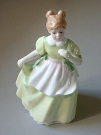 Vintage 1994 Royal Doulton "Young Melody" Porcelain Figurine