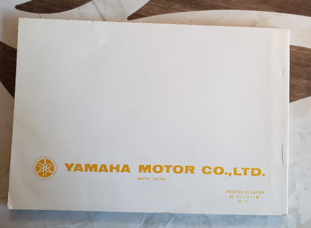Yamaha XS400H/XS400SH owners manual, 1981 French/English in Motorcycle Parts & Accessories in Winnipeg - Image 2