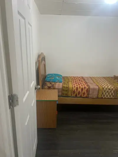 room for rent