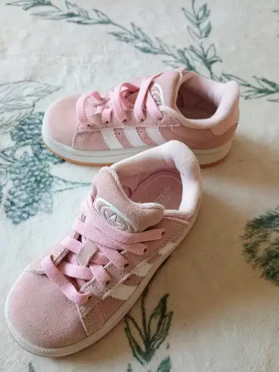Girls shoes, View more