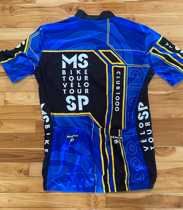Mens Sugoi XL Cycling Jersey Three Pocket MSSP Club 1000 in Men's in Winnipeg - Image 2