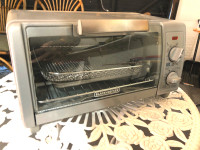 Black & Decker 6-Slice Air Fry Toaster Oven - 2.8 Cu. Ft./78.8L - Stainless  Steel