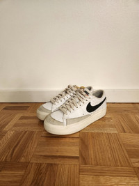 Nike Blazer platform shoes. US7