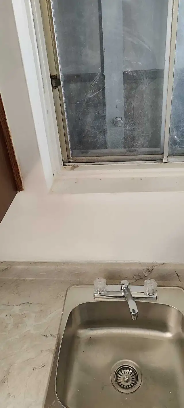 Bachelor 3 1/2 à Montréal-Nord in Long Term Rentals in City of Montréal - Image 7