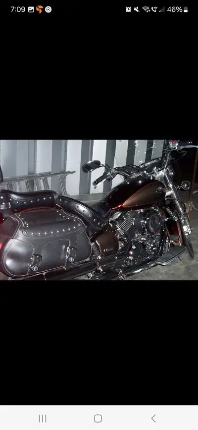 2003 Yamaha VStar Classic 1100cc Silverado Eddition. AmFm sterio with SD slot and iPod connection, &...