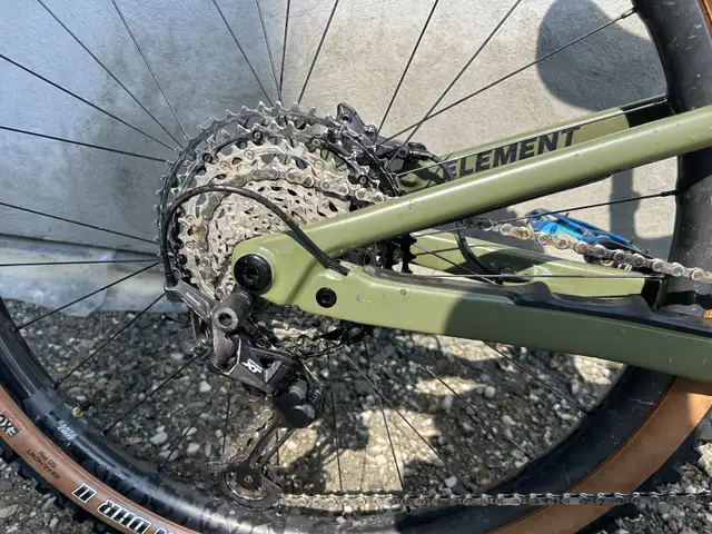 Rocky Mountain element C70+ in Mountain in Cranbrook - Image 6