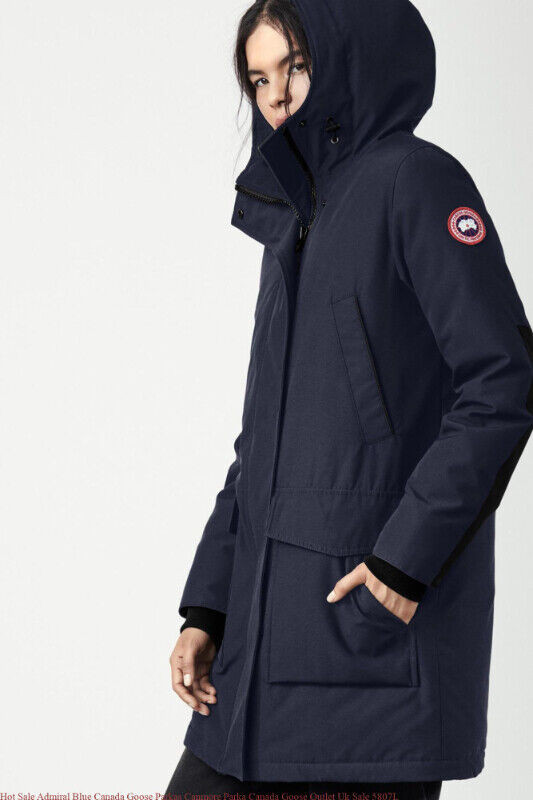 Canada Goose Canmore Parka in Women's - Tops & Outerwear in City of Toronto