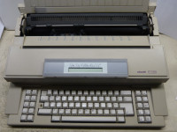 Typewriter by Olivetti with small screen, working well.