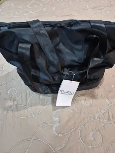 Renwick Tote bag, View more