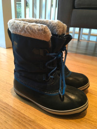 Kids SOREL Winter Boots - youth size 6