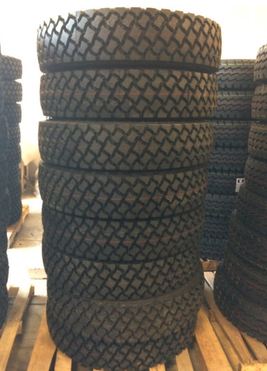 Heavy-duty Tractor Tire 11R22.5 DD308 in Tires & Rims in City of Toronto - Image 4