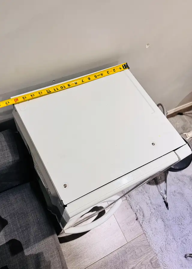 SAMSUNG OTR in Microwaves & Cookers in Winnipeg - Image 9