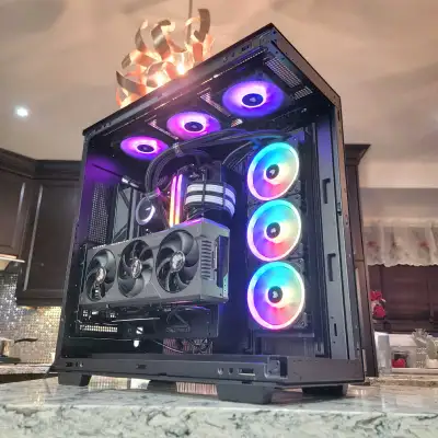 Desktop Powered By: - GPU: ASUS TUF RTX 4080 SUPER (16GB GDDR6X) – Overclocked Edition - CPU: Ryzen...