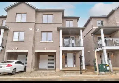 KEY PROPERTY DETAILS: - $2550/Month - Bedrooms: 2 - Bathrooms: 2 - Size: 1450 SQF - Parking: Garage...