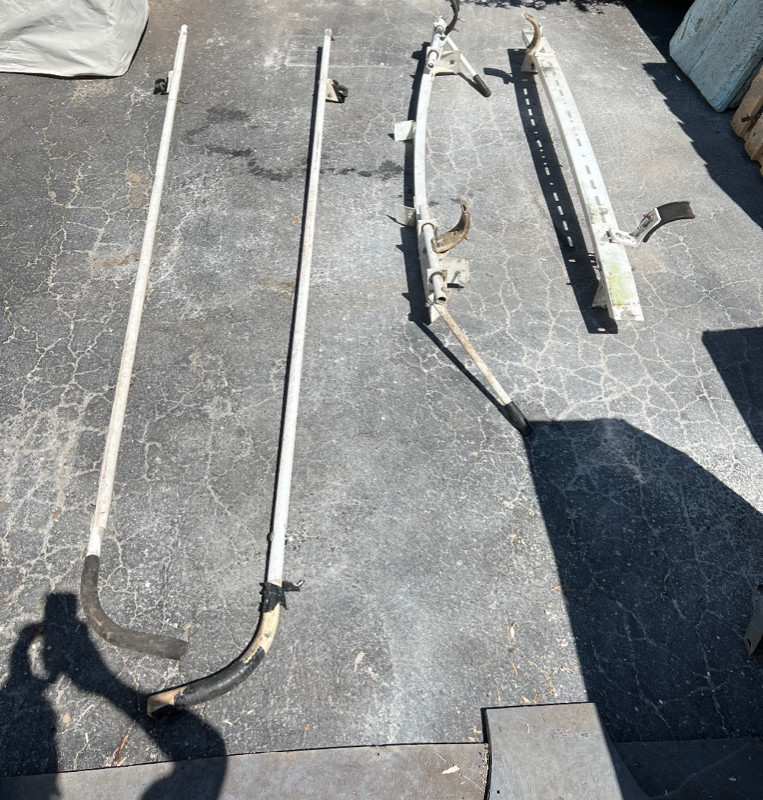 Ladder rack for van (was used on a savannah) Ladders & Scaffolding