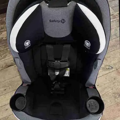 The Safety 1st Grow and Go All-in-One Convertible Car Seat, View more