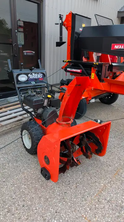 Used Ariens 1028 Snowblower, View more